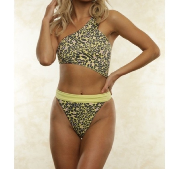 FLETCH Swim Bikini - Picture 3 of 8